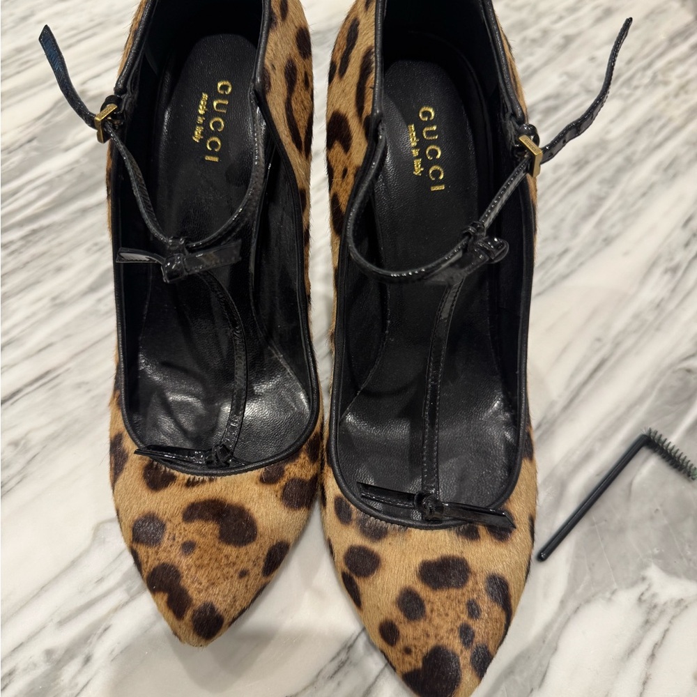 Gucci Black and Brown Leopard Print Heels